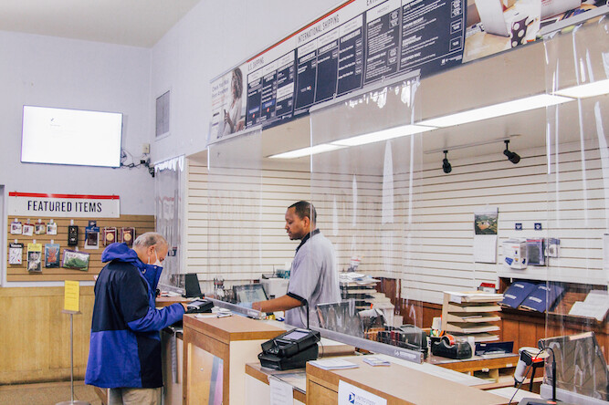 goffs-psp-usps-plexiglass-sneeze-guard-01-personal-safety-partition