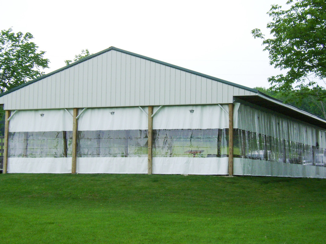 industrial-curtain-walls-vinyl-curtains-outdoor-vinyl-curtain-heavy-duty-curtain-wall