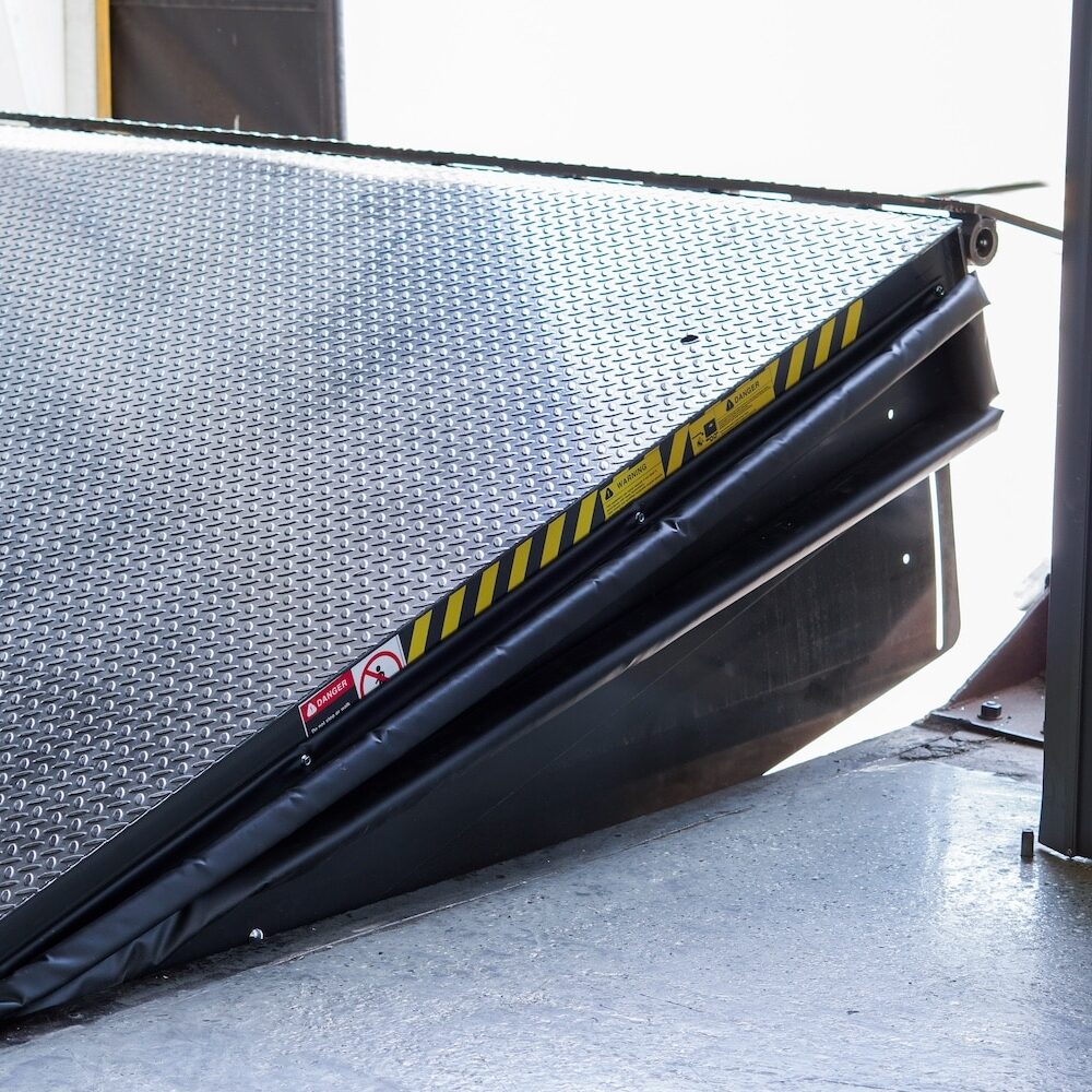 goffs-dockleveler-pitseal-pit-style-dock-levelers-dock-pit-seal