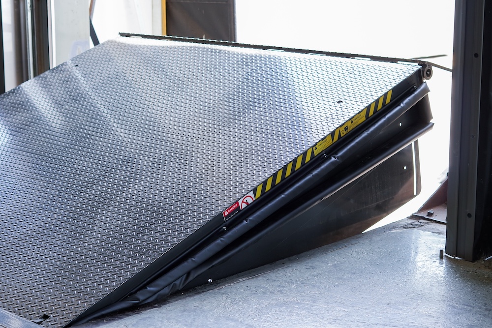 goffs-dockleveler-pitseal-dock-pit-seal